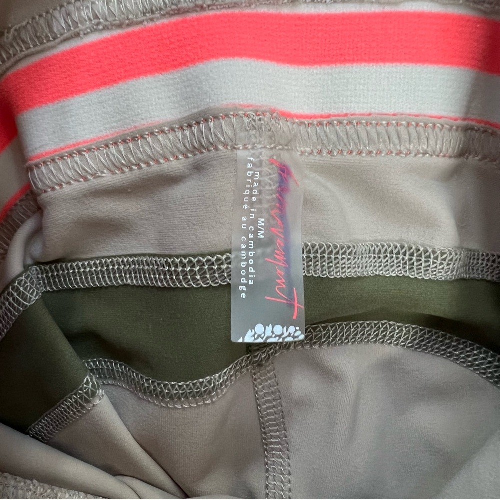FREE PEOPLE
Run Racer Leggings - Picture 4 of 5
